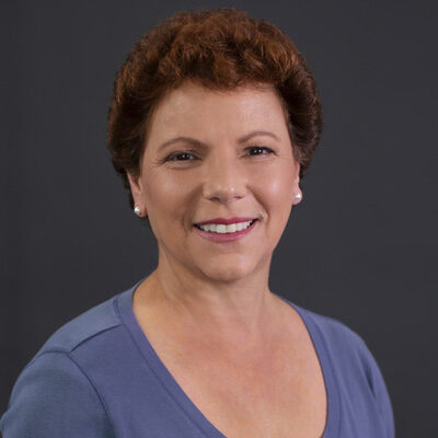 Chiropractor-Norwich-CT-Lynn-Carnaroli Chiropractor Norwich CT Lynn Carnaroli